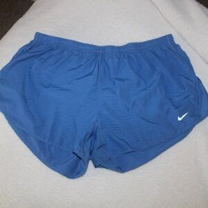 PreLoved Women's Blue Nike Dri-Fit Athletic Shorts